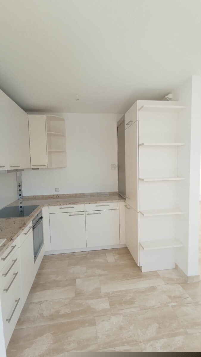 PROVISIONSFREI | Lichtdurchflutete 3-Zimmer-Dachgeschosswohnung mit Balkon