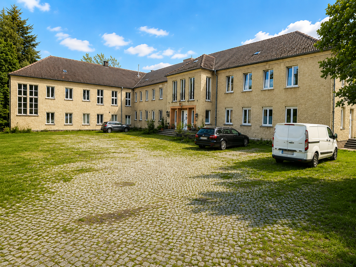 KAPITALANLEGER AUFGEPASST –  MINDESTENS  
9 % MIETRENDITE - trotz Erbbaugrundstück !