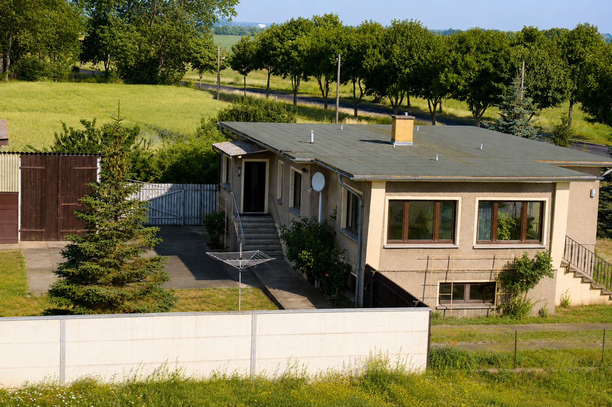 NEUER PREIS | Endlich Platz, Ruhe und Natur - 140m² Haus + 140m² Souterrain + 4638m² Grundstück