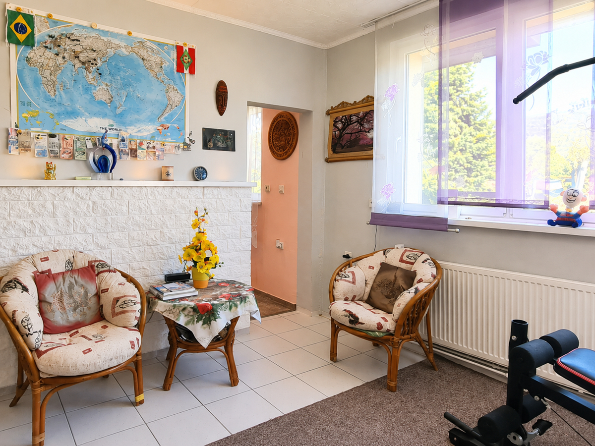 NEUER PREIS & PROVISIONSFREI | 
Gepflegtes Haus mit schönem Garten u.v.m.–ideales Zuhause für Paare