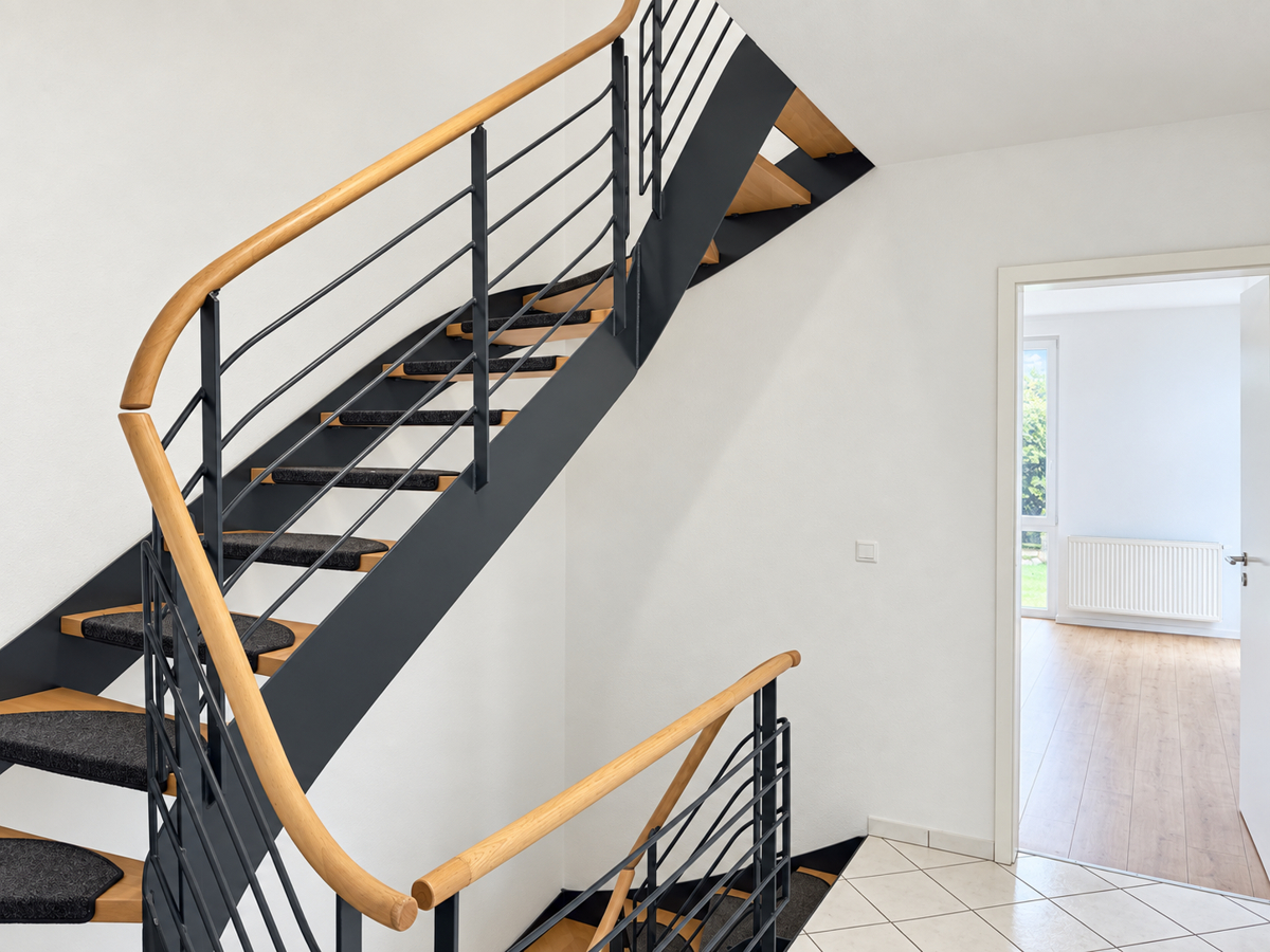 RUHE PUR IN WANDLITZ: 5-Zimmer Doppelhaushälfte-5 min zur Heidekrautbahn-nahe Berlin-RAUMWUNDER !