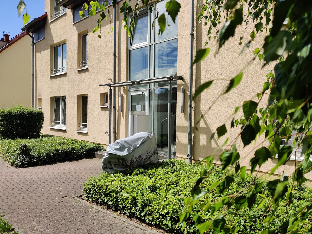 AB SOFORT | Vermietete 3 Raumwohnung mit Balkon und 2 Stellplätzen zentrumsnah in Bernau