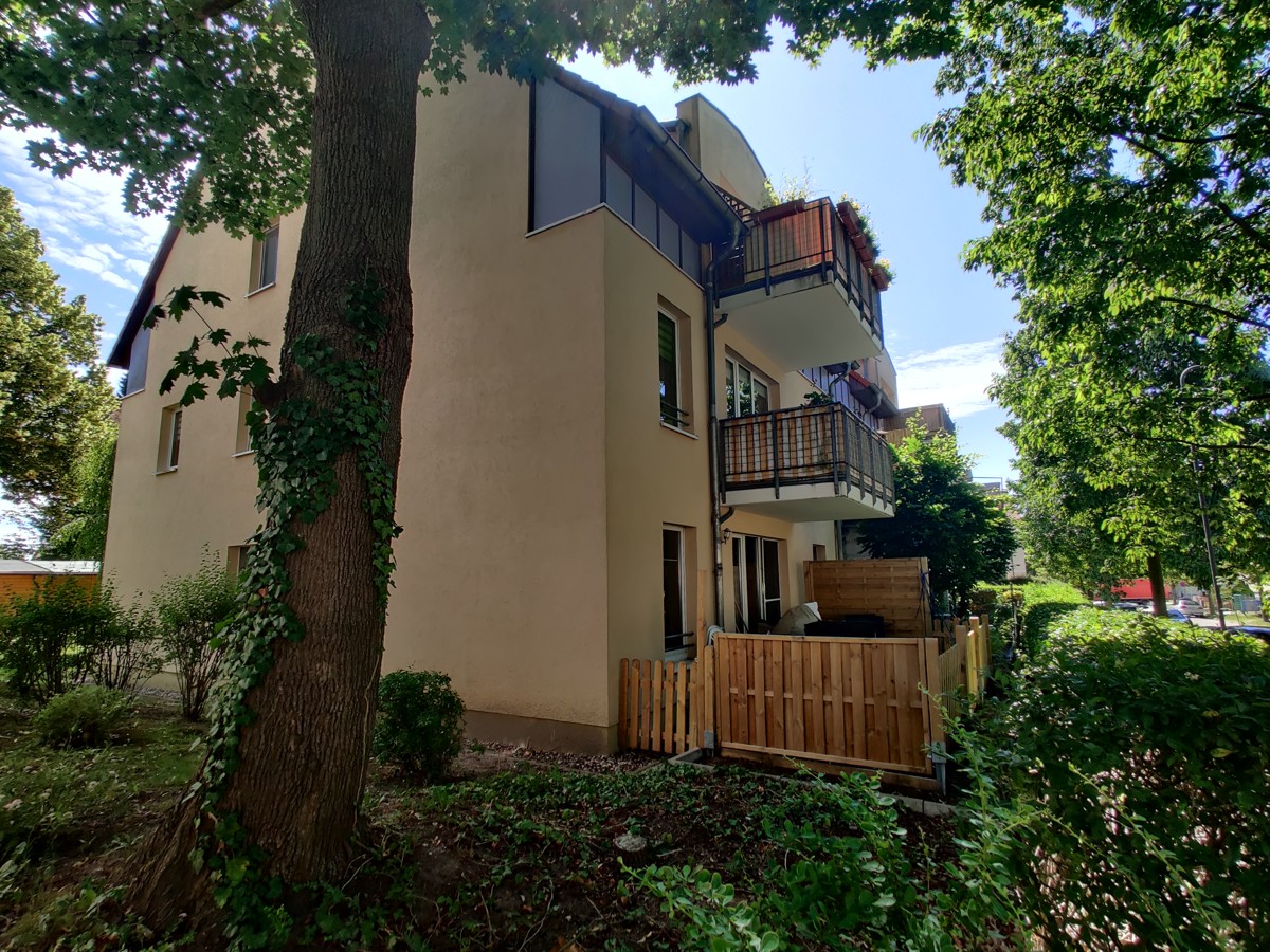 AB SOFORT | Vermietete 3 Raumwohnung mit Balkon und 2 Stellplätzen zentrumsnah in Bernau