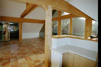 NEU | Zweifamilienhaus im Grünen