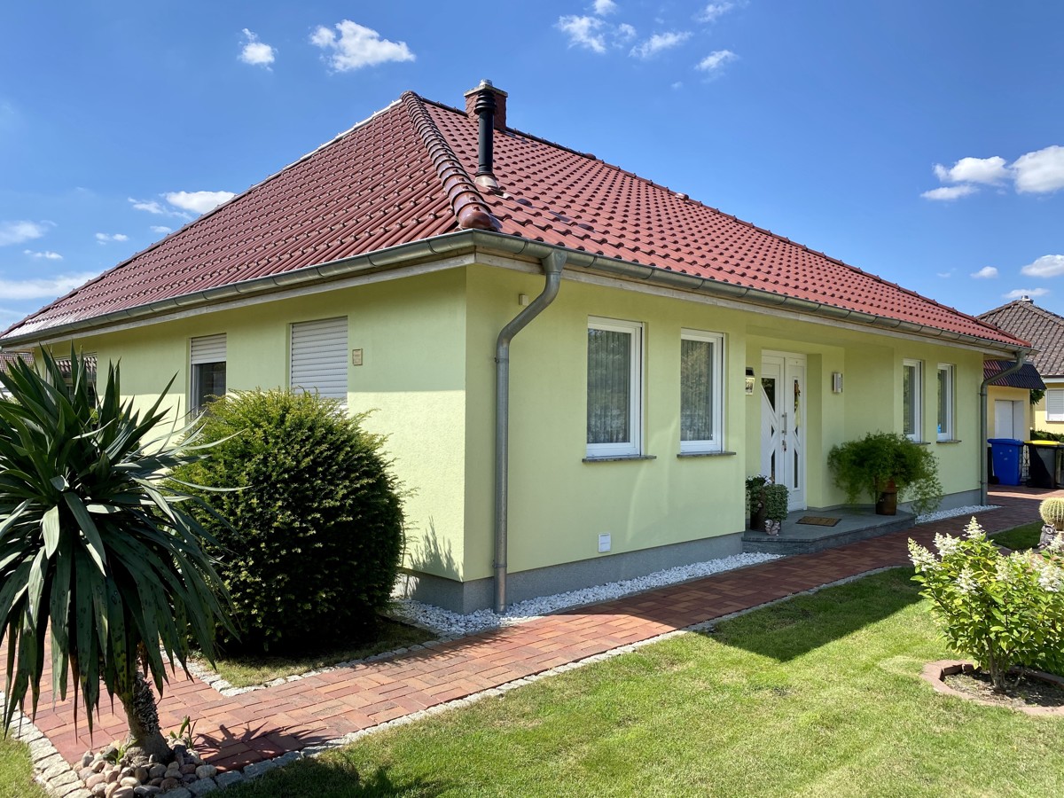 RESERVIERT | Einfamilienhaus im Bungalowstil voller Licht und Sonne