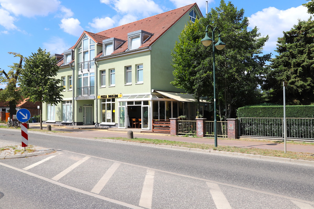 AB 2021 | Große Büroetage mit 210qm mit 2 PKW-Stellplätze zentral in Panketal-Zepernick