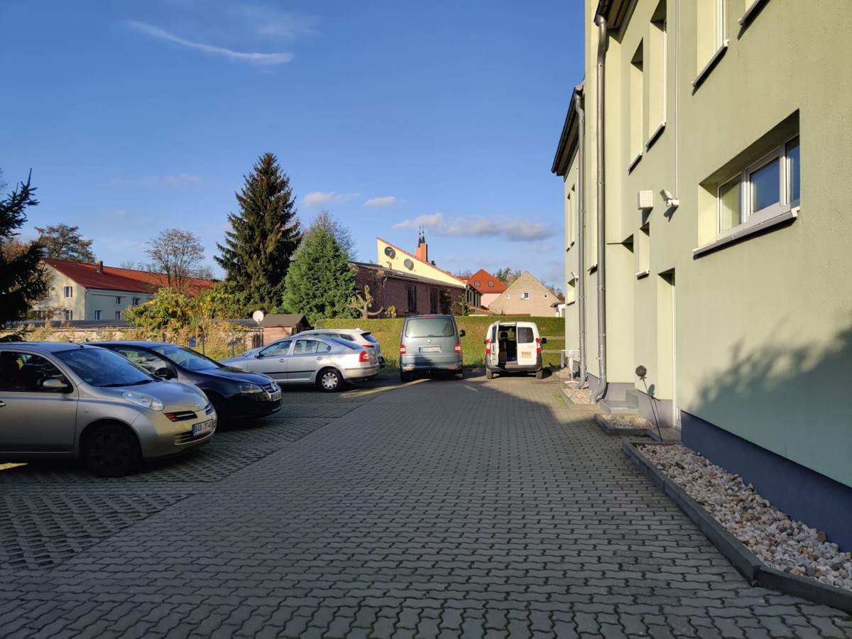 AB 2021 | 210qm große Büroetage mit 2 PKW-Stellplätze zentral in Panketal-Zepernick