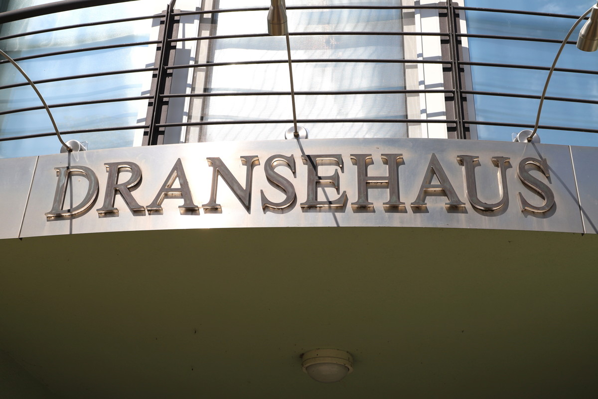 AB 2021 | 210qm große Büroetage mit 2 PKW-Stellplätze zentral in Panketal-Zepernick