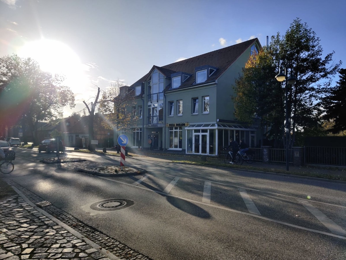 AB 2021 | 210qm große Büroetage mit 2 PKW-Stellplätze zentral in Panketal-Zepernick