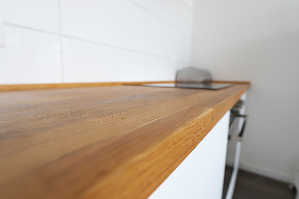 AB SOFORT | Sanierte, gehobene 4-Zimmer Wohnung mit Balkon und Blick ins Grüne