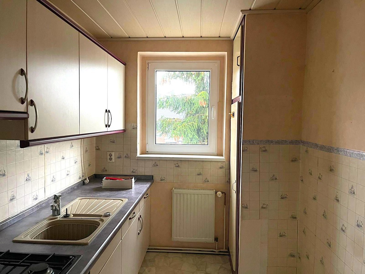 SOLIDE ALTERSVORSORGE | 3 Raumwohnung mit Duschbad und Balkon zum Renovieren.