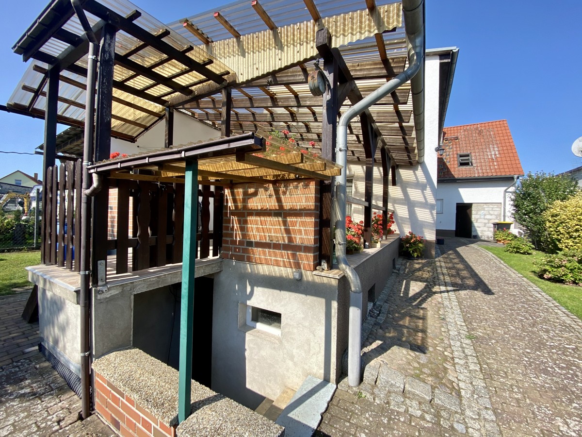 RESERVIERT | Haus mit Platz für zwei Familien