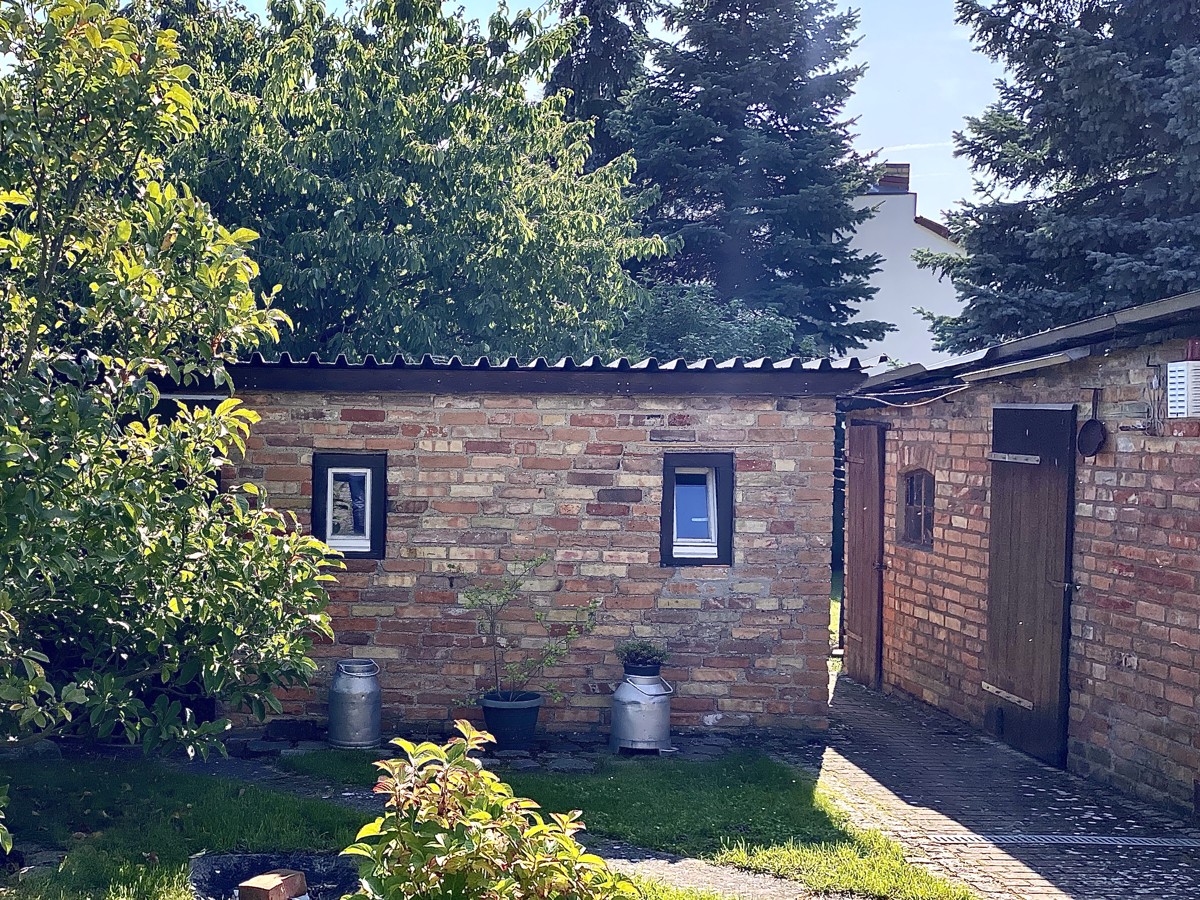 RESERVIERT | Haus mit Platz für zwei Familien