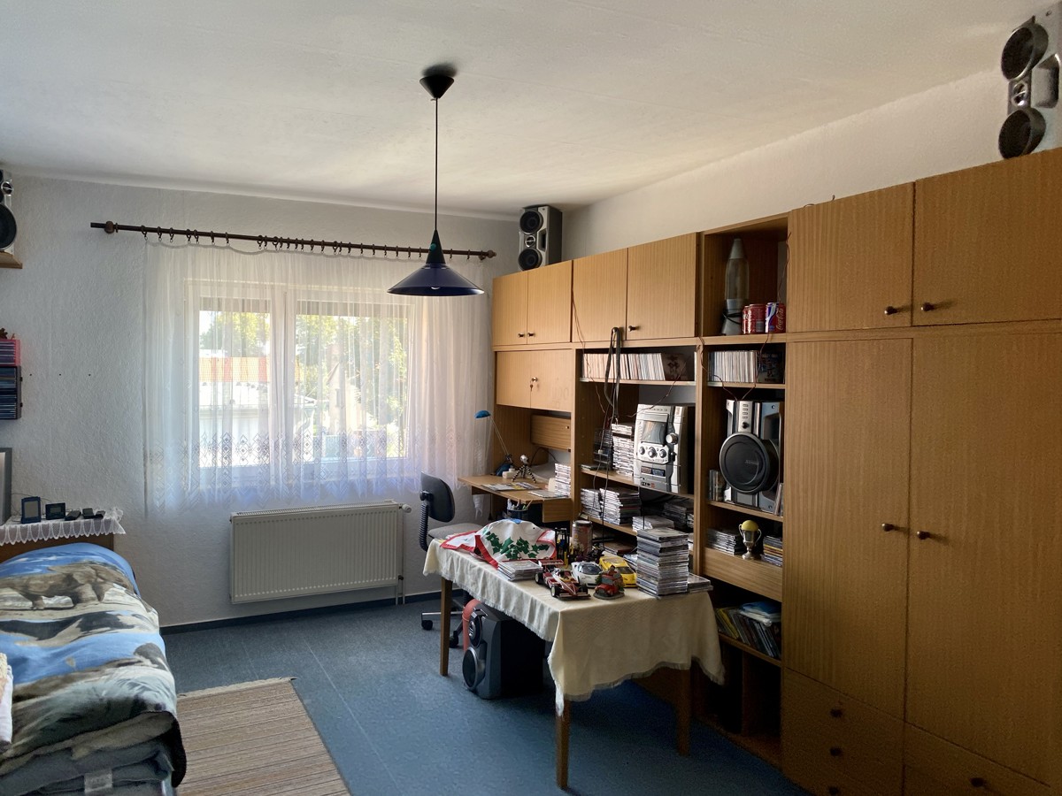 RESERVIERT | Haus mit Platz für zwei Familien
