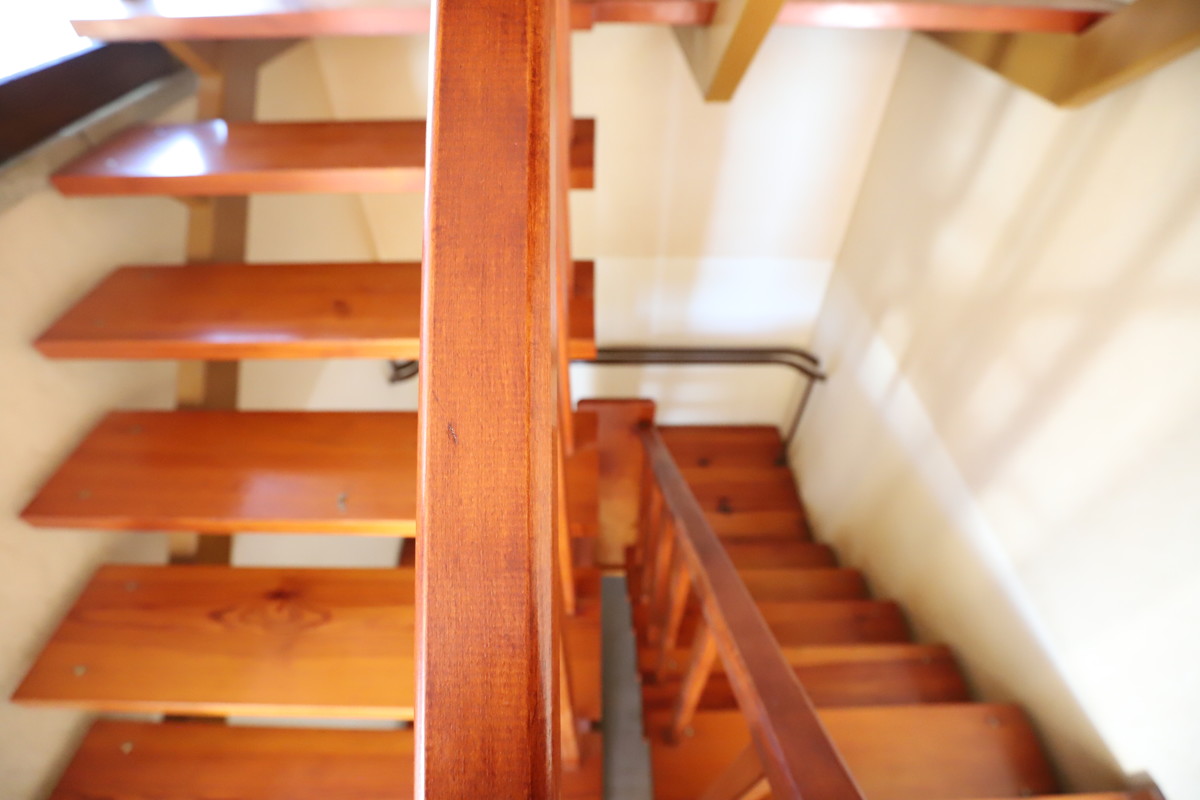 RESERVIERT | Solides Einfamilienhaus mit Ausbaureserve, Vollkeller und Feldblick.