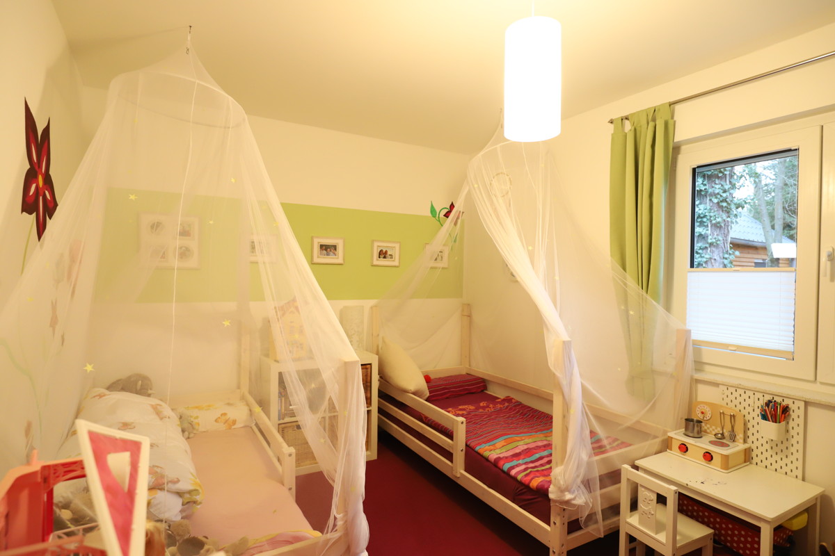 PROVISIONSFREI | Gepflegter Winkelbungalow mit 3 Zimmern, Carport am Waldrand in Wandlitz-Basdorf