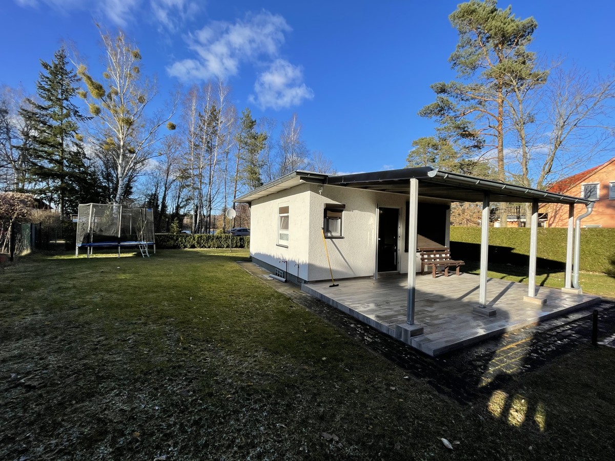 MIT SEEBLICK | Bau- und Urlaubsgrundstück in Bömerheide am Weißen See
