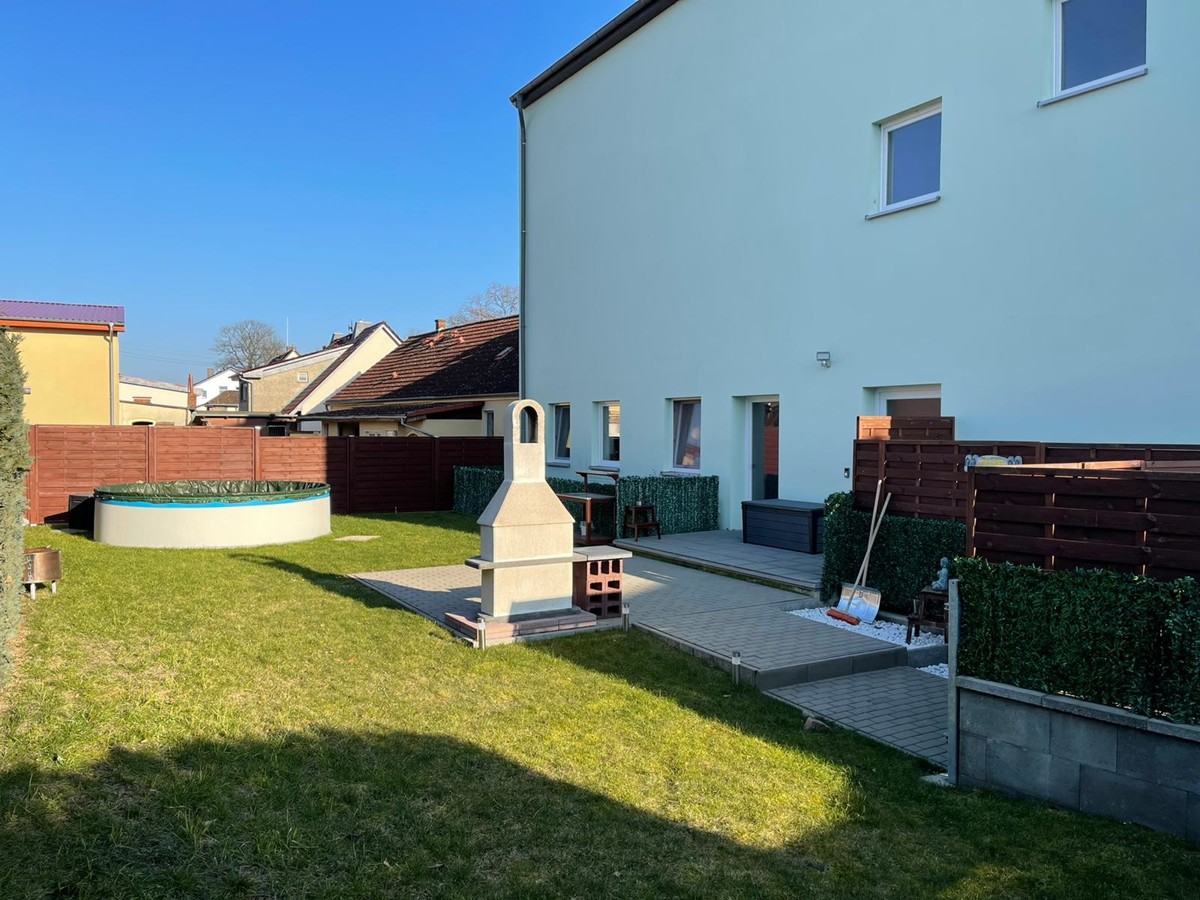 SANIERT | Zweifamilienhaus unweit vom See mit gehobener Ausstattung in Werneuchen-Löhme