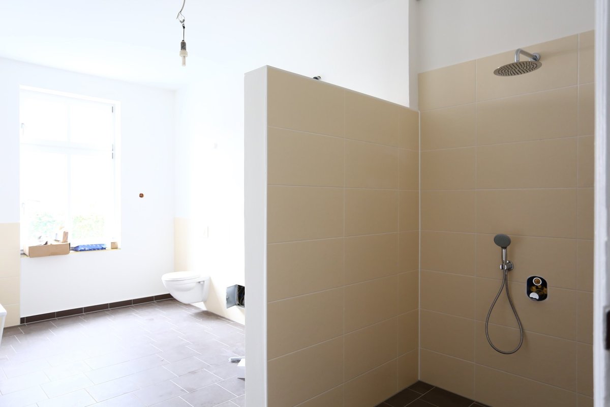 SANIERT | Zweifamilienhaus unweit vom See mit gehobener Ausstattung in Werneuchen-Löhme
