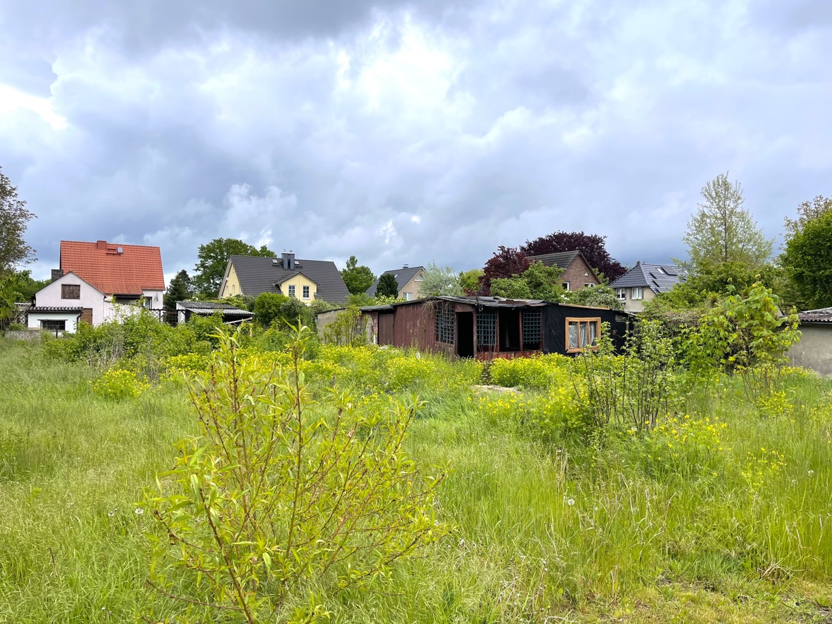 INKLUSIVE BAUGENEHMIGUNG | Tolles Wohnbaugrundstück in 2. Reihe in Bernau-Schönow