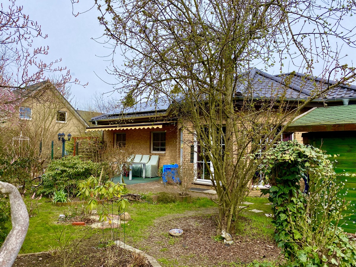 RESERVIERT | Ab Herbst 2021 - Verklinkerter Bungalow mit 4 Zimmern und eigenem Garten