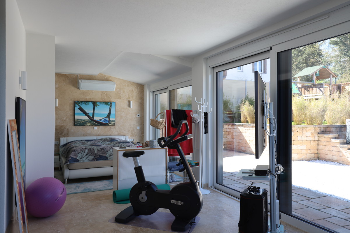 MEDITERRANE VILLA | Mit exklusiver Ausstattung und interessantem Hang-Grundstück