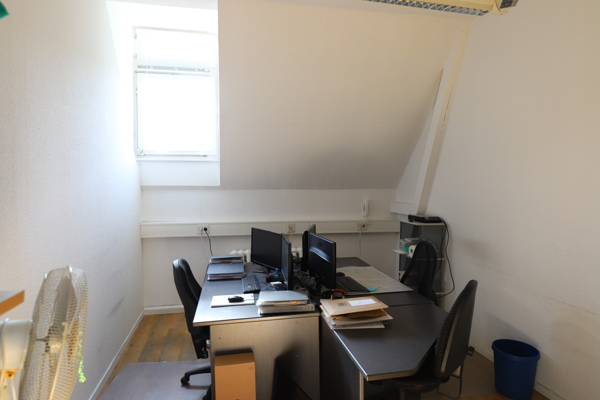 GEWERBEFLÄCHE IN A+ LAGE | 194qm Büroetage über den Dächern von Bernau