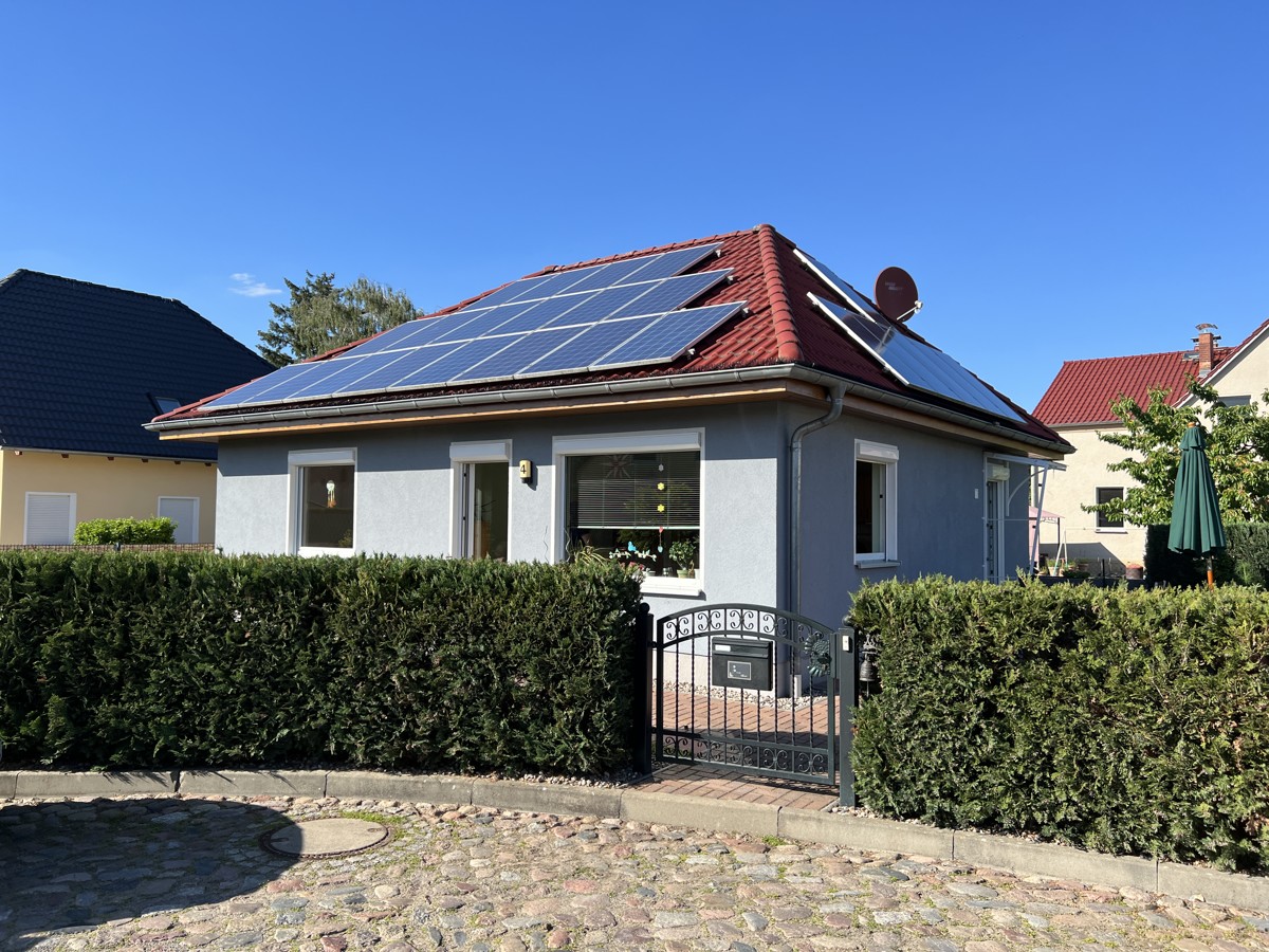 PROVISIONSFREI | Herrlicher Bungalow mit toller Ausstattung in Ahrensfelde