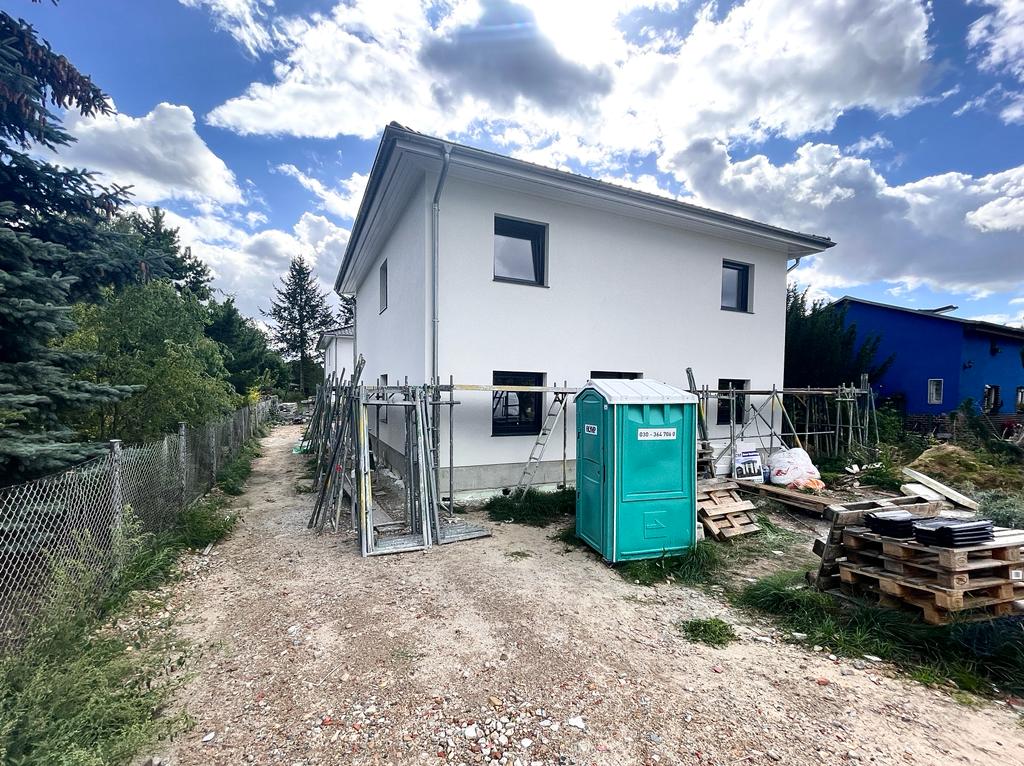 RESERVIERT - NEUBAU - EINZUG JANUAR 2023 | Provisionsfreie 180qm Stadtvilla in Panketal