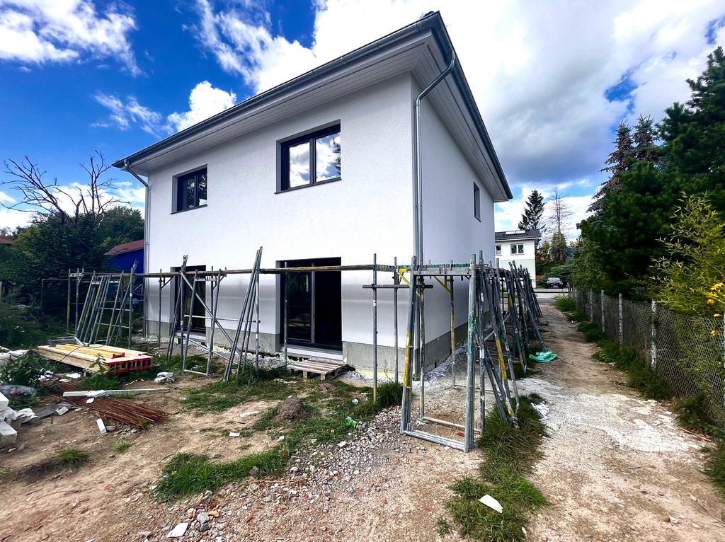 RESERVIERT - NEUBAU - EINZUG JANUAR 2023 | Provisionsfreie 180qm Stadtvilla in Panketal