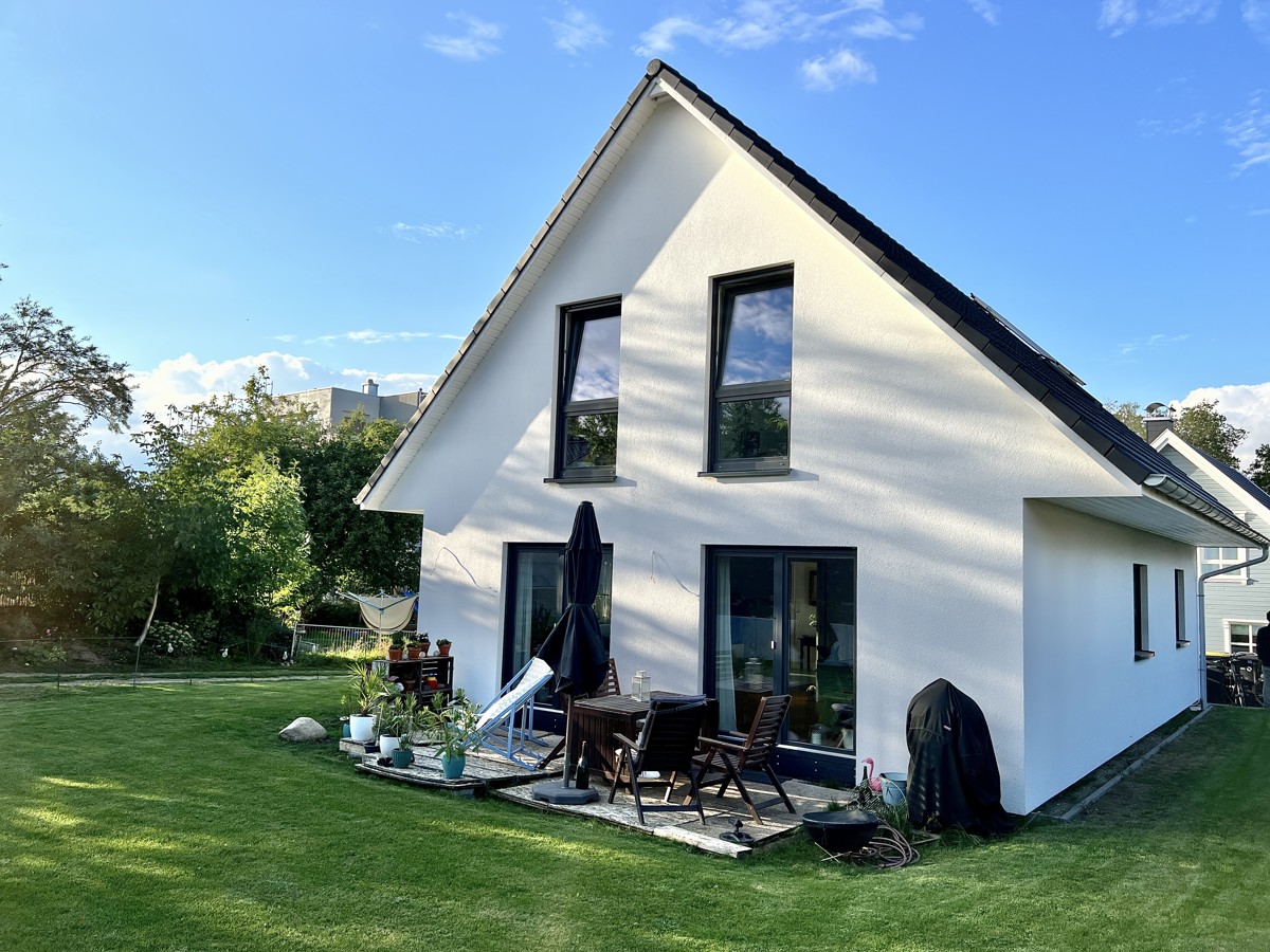 NEUWERTIG | Provisionsfreies, modernes Einfamilienhaus in Bernau/ Nibelungen