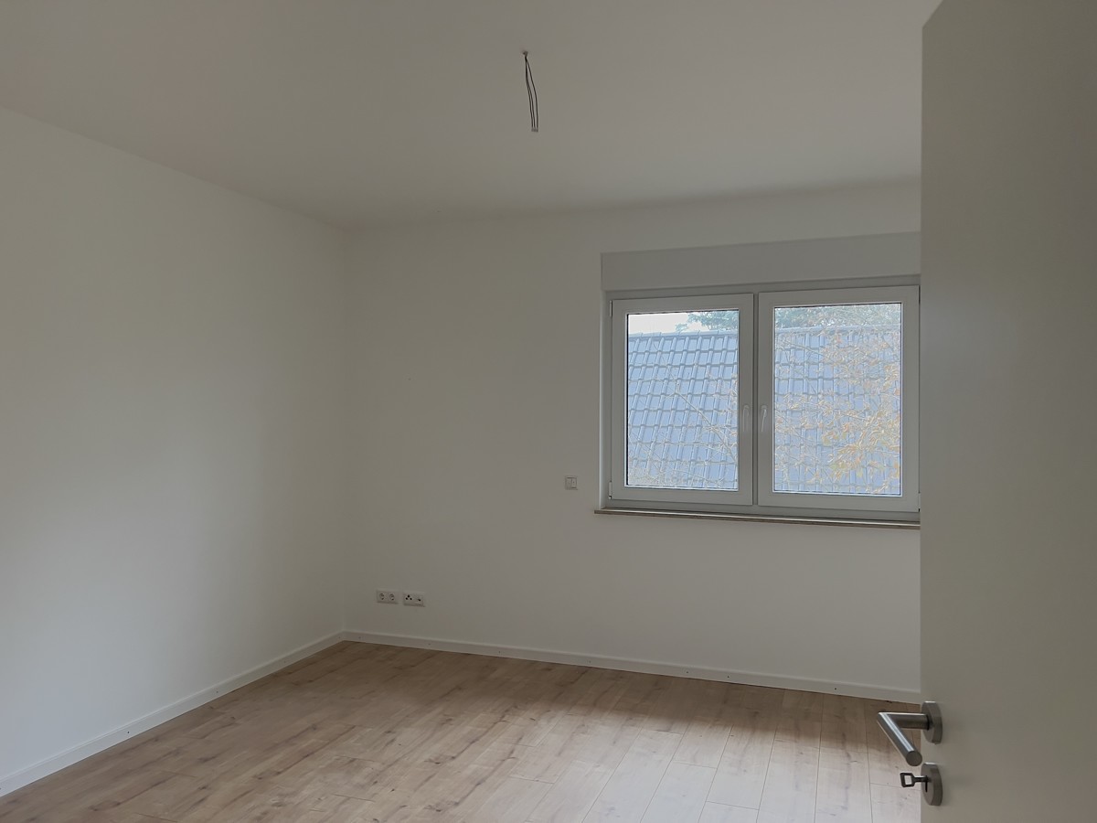 PROVISIONSFREI | Bezugsfertige Neubau- Doppelhaushälfte in Fredersdorf- Vogelsdorf