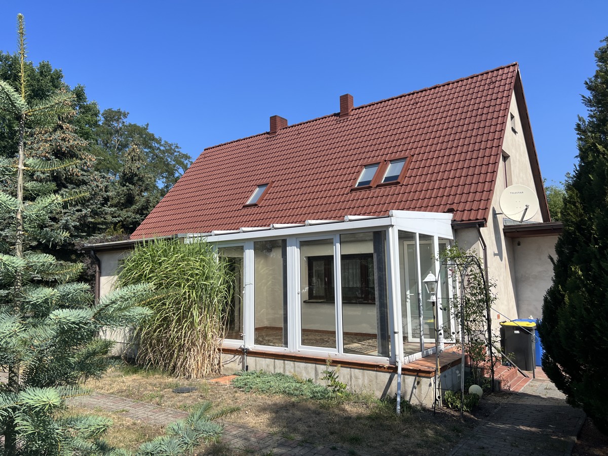 PROVISIONSFREI | Einfamilienhaus zum Ausbau auf 4910qm Grundstück