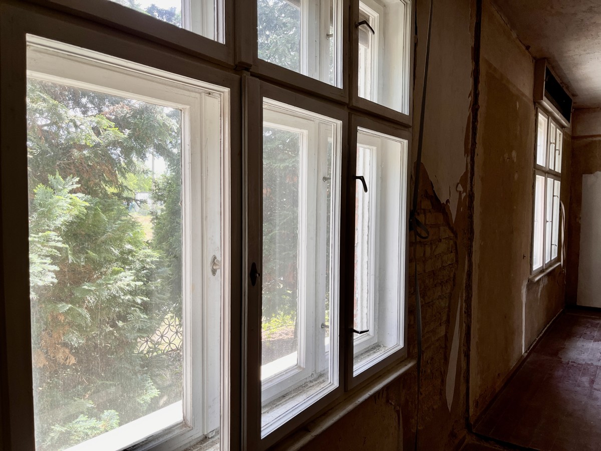 NEUER PREIS | Entkernte Stadtvilla von 1934 mit Keller und Anbau