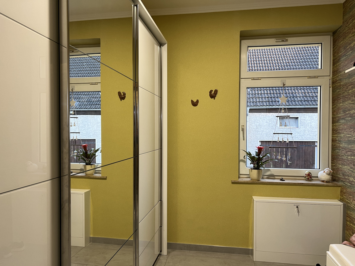 MODERNISIERT | Provisionsfreies Einfamilienhaus mit Scheune auf großem Grundstück