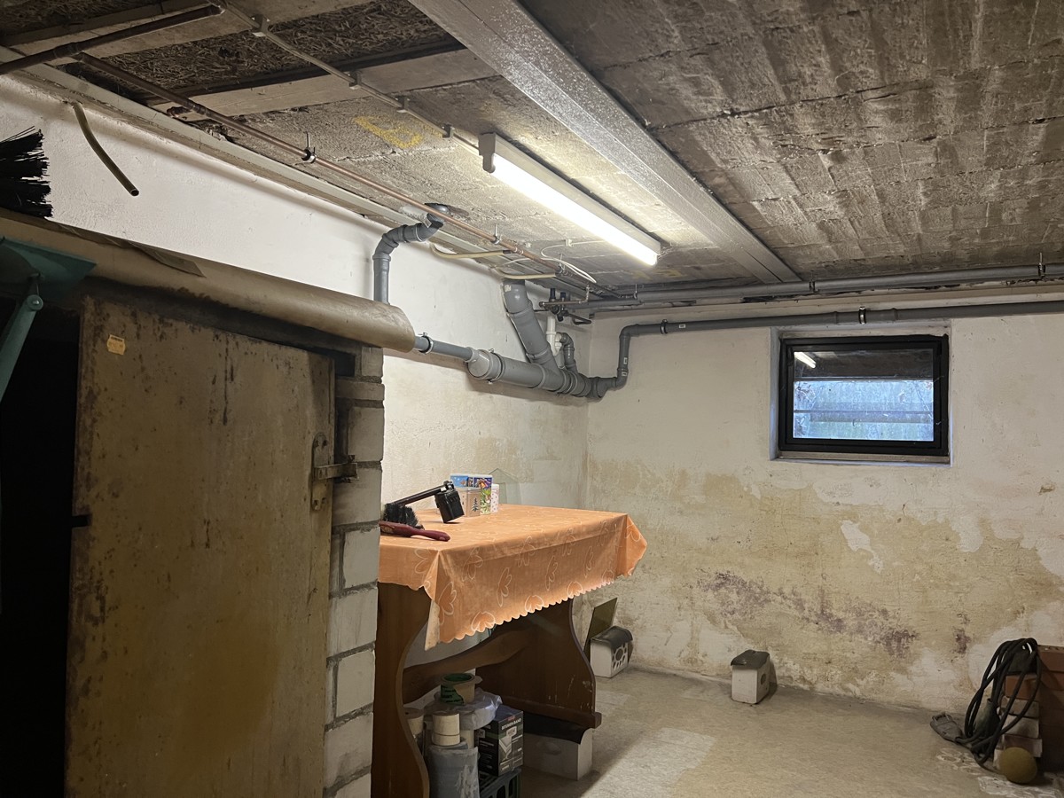 PROVISIONSFREI | Einfamilienhaus zum Ausbau mit Keller und Garage