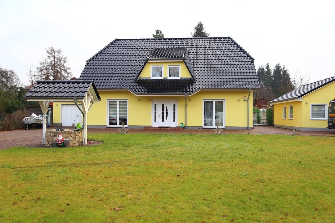 AB SOFORT | Gehobene Maisonettewohnung in zentraler Karower Lage zum Erstbezug