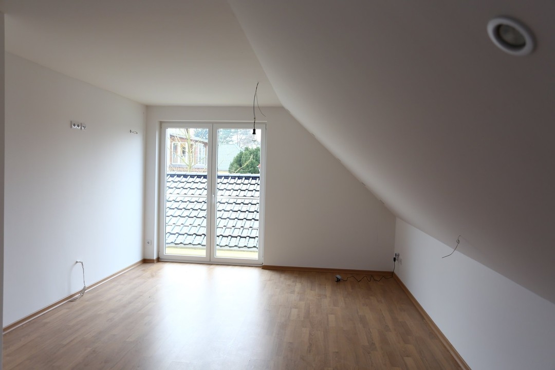 AB SOFORT | Gehobene Maisonettewohnung in zentraler Karower Lage zum Erstbezug