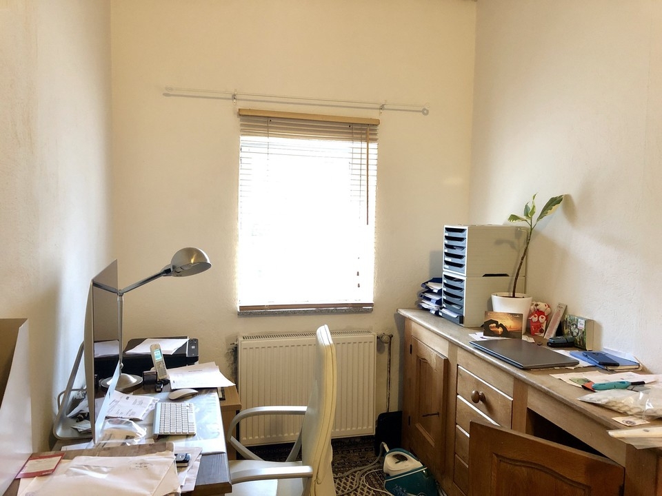 PROVISIONSFREI | Ausbauhaus auf halbem Grundstück im Musikantenviertel