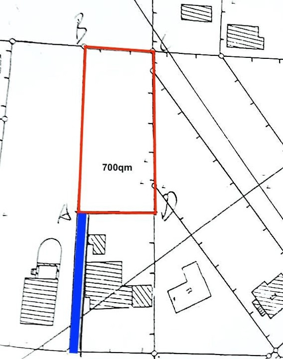 PROVISIONSFREI | Hinterliegergrundstück zum Teilen in kleiner Seitenstraße von Karow