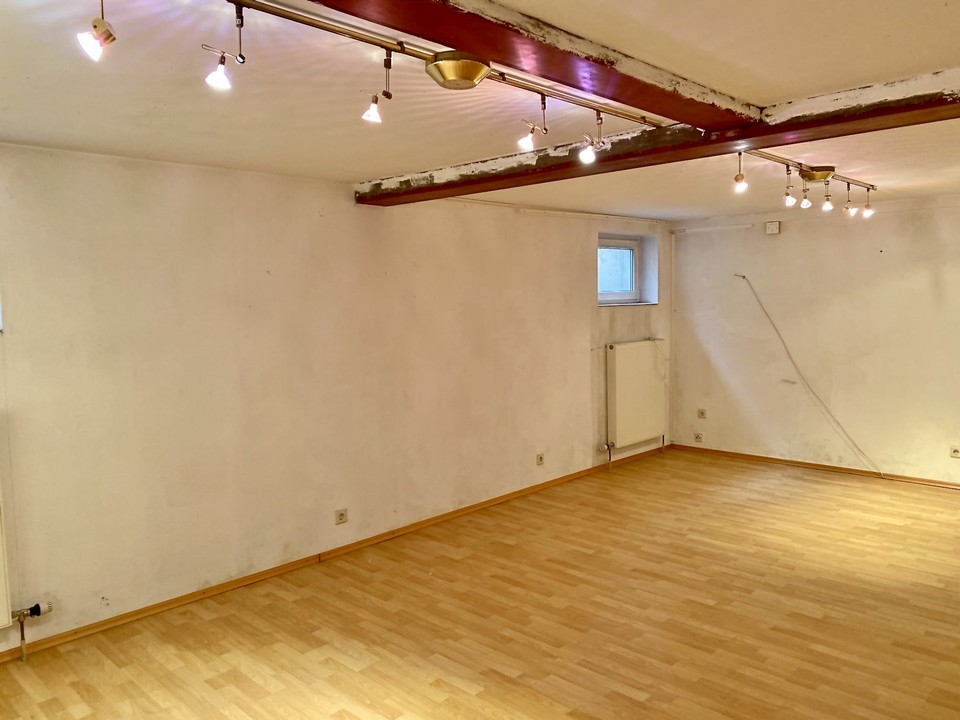 PROVISIONSFREI | Einfamilienhaus mit Einliegerwohnung