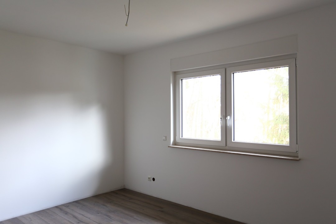 BEZUGSFREI zum 01. März 2020 | 3-Raum mit Balkon, FBH, EBK und Stellplatz