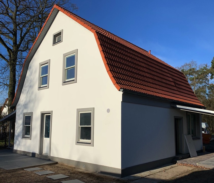 MIT 360° RUNDGANG | Saniertes Haus in Schönow zum Erstbezug